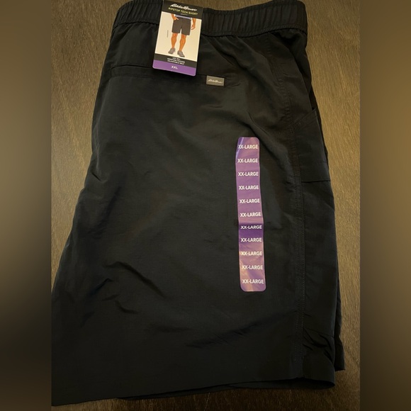 NWT Men’s XXL Eddie Bauer Black Shorts - Picture 1 of 10